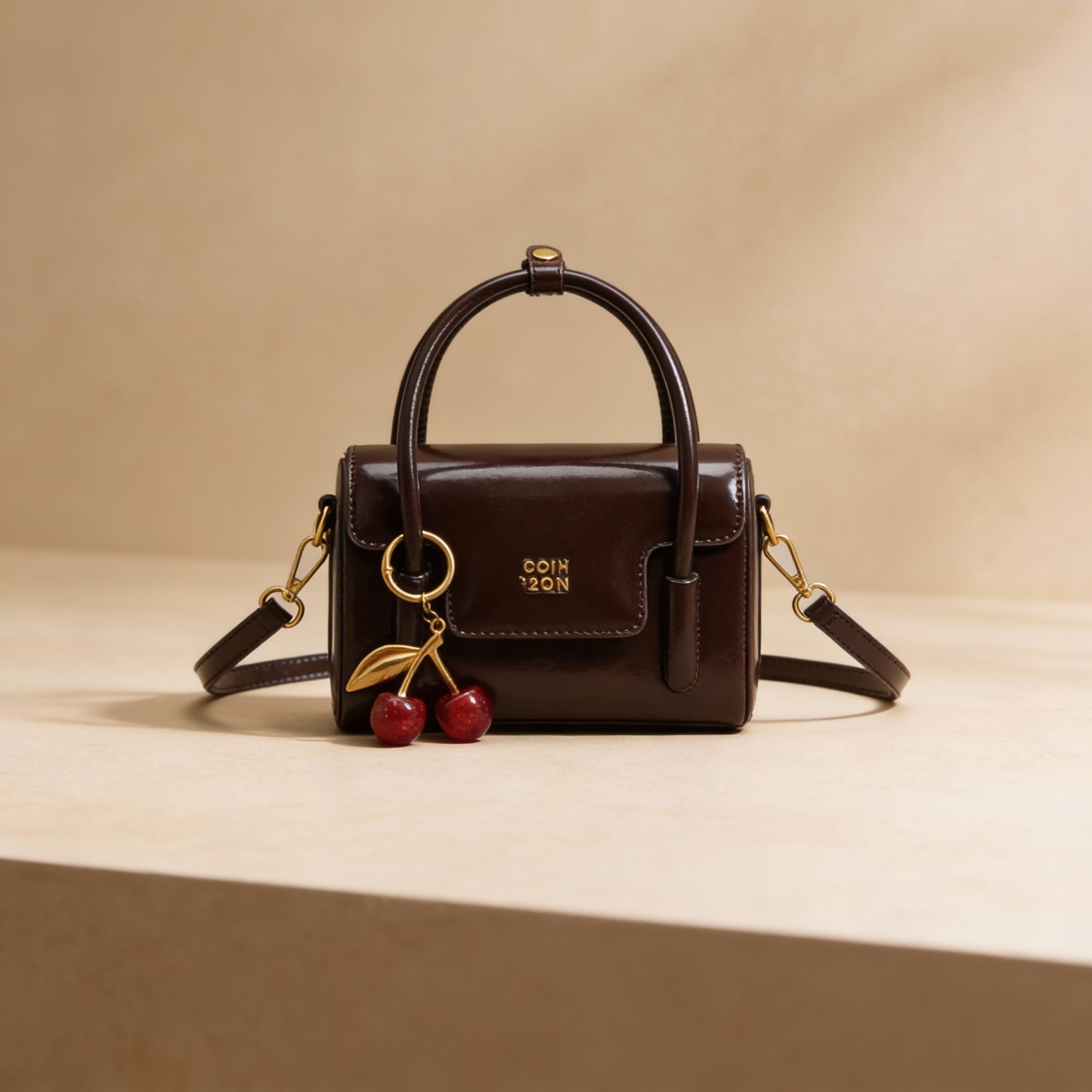 ZOÉ - Top Handle Bag